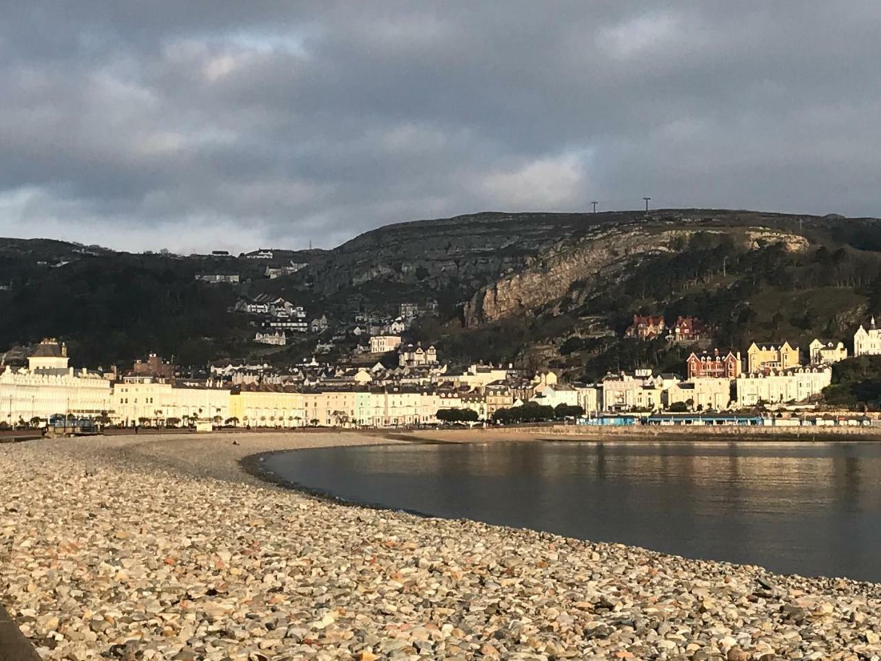 Hotel The Shelbourne (Adults Only) à Llandudno Extérieur photo